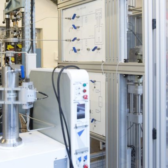 Envisagez un laboratoire commun